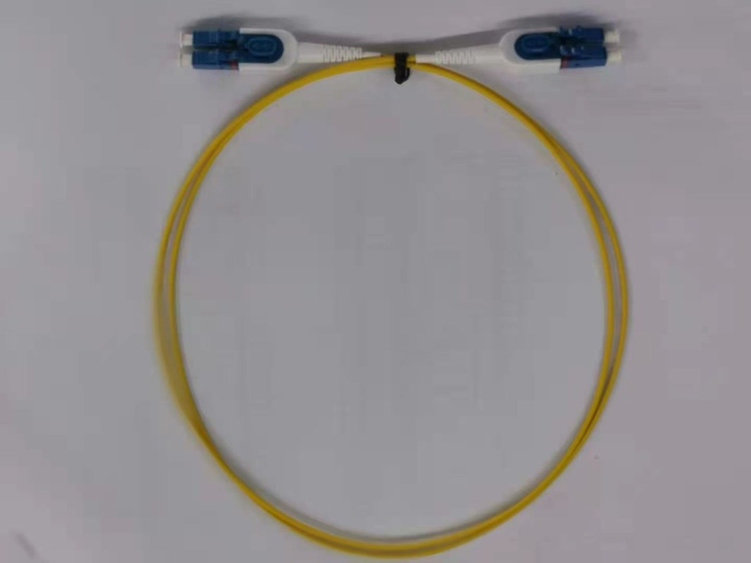 پچ کابل فیبر نوری دوبلکس LC LC SM G657A1 با کابل دور Uniboot