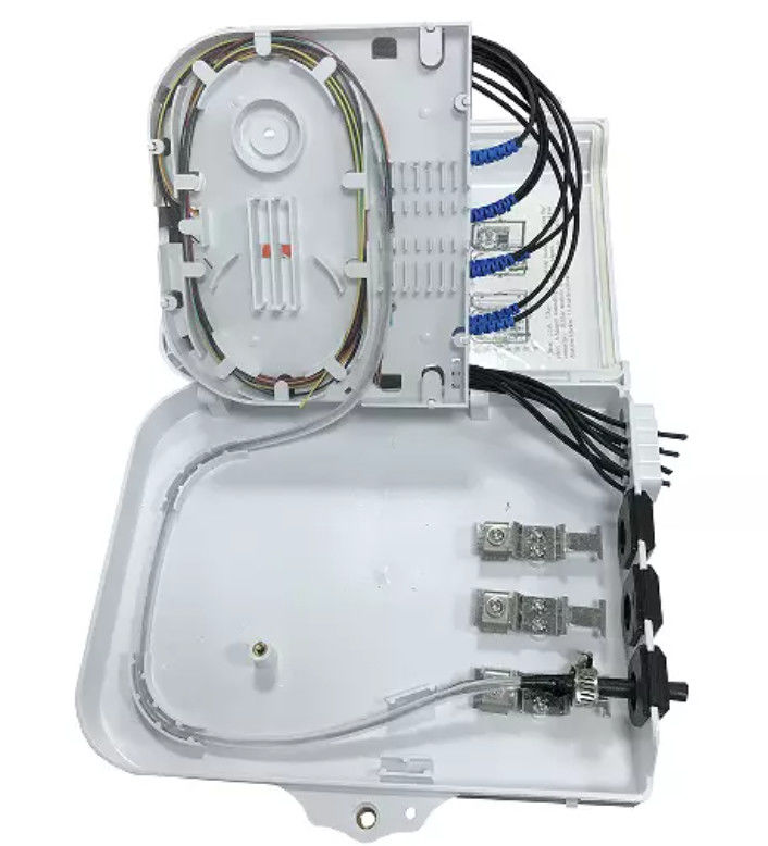 8 هسته جعبه توزیع فیبر نوری ضد پیری بسته شدن اتصالات 1x8 PLC