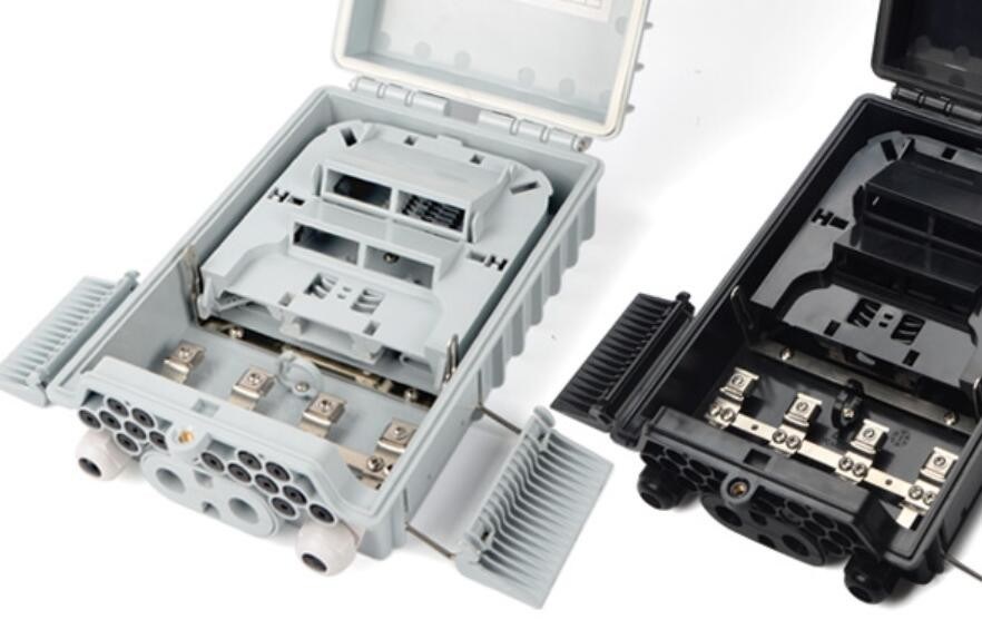 اتصال جعبه فیبر نوری در فضای باز دیوار ورودی Ftth 2 ورودی + بندر میانه ، 16 خروجی برای کابل های قطره ای