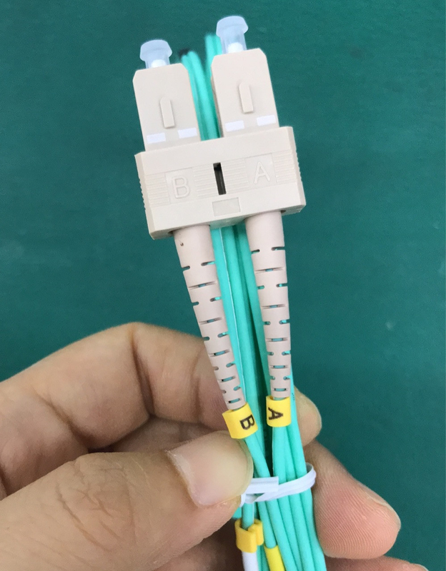 پچ سیم فیبر نوری SC LC OM3 300 Duplex LSZH Jacket Aqua Color