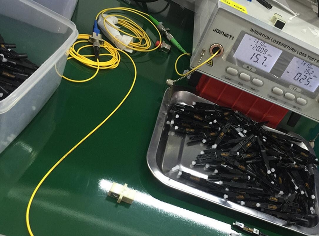 قالب جاسازی شده SC APC Quick Connector Insertion Loss 0.3DB نوع پولیش