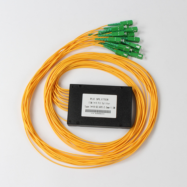 شکاف فیبر SC APC 1x16 PLC شکاف نوری PLC برای تلویزیون کابلی FTTX