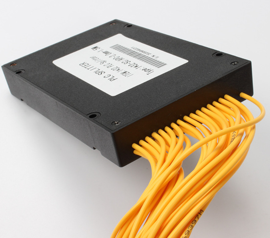 فیبر نوری شکافنده SC APC 1x32 برای Pigtails 2.0 میلی متری 1260 نانومتر - طول کار 1650 نانومتر